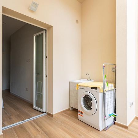 Quartu SantʼElena Domus Laetitiae Rooms & Apartments מראה חיצוני תמונה