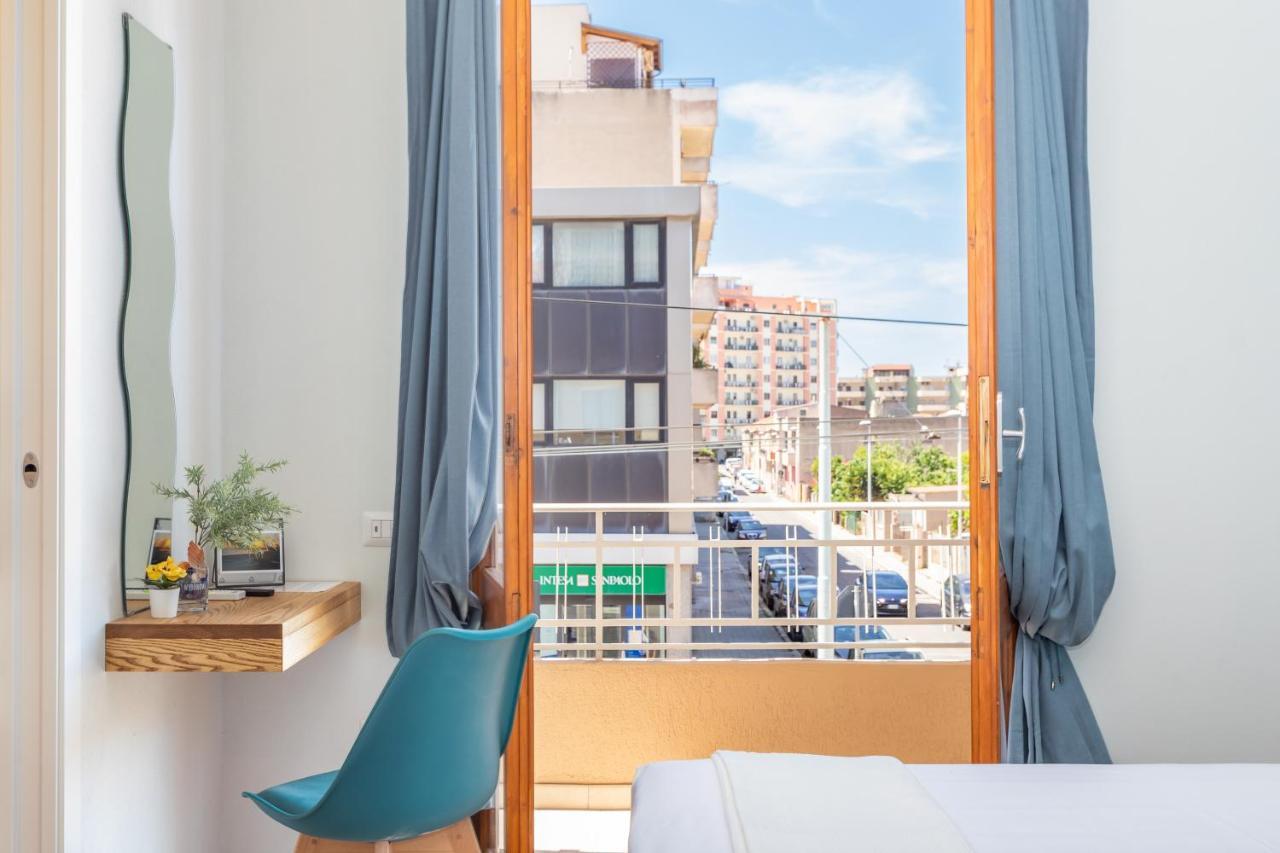 Quartu SantʼElena Domus Laetitiae Rooms & Apartments מראה חיצוני תמונה