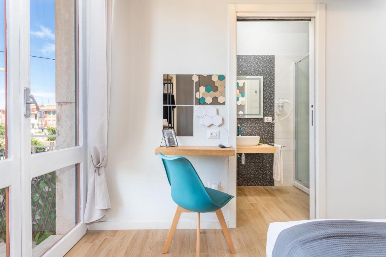 Quartu SantʼElena Domus Laetitiae Rooms & Apartments מראה חיצוני תמונה