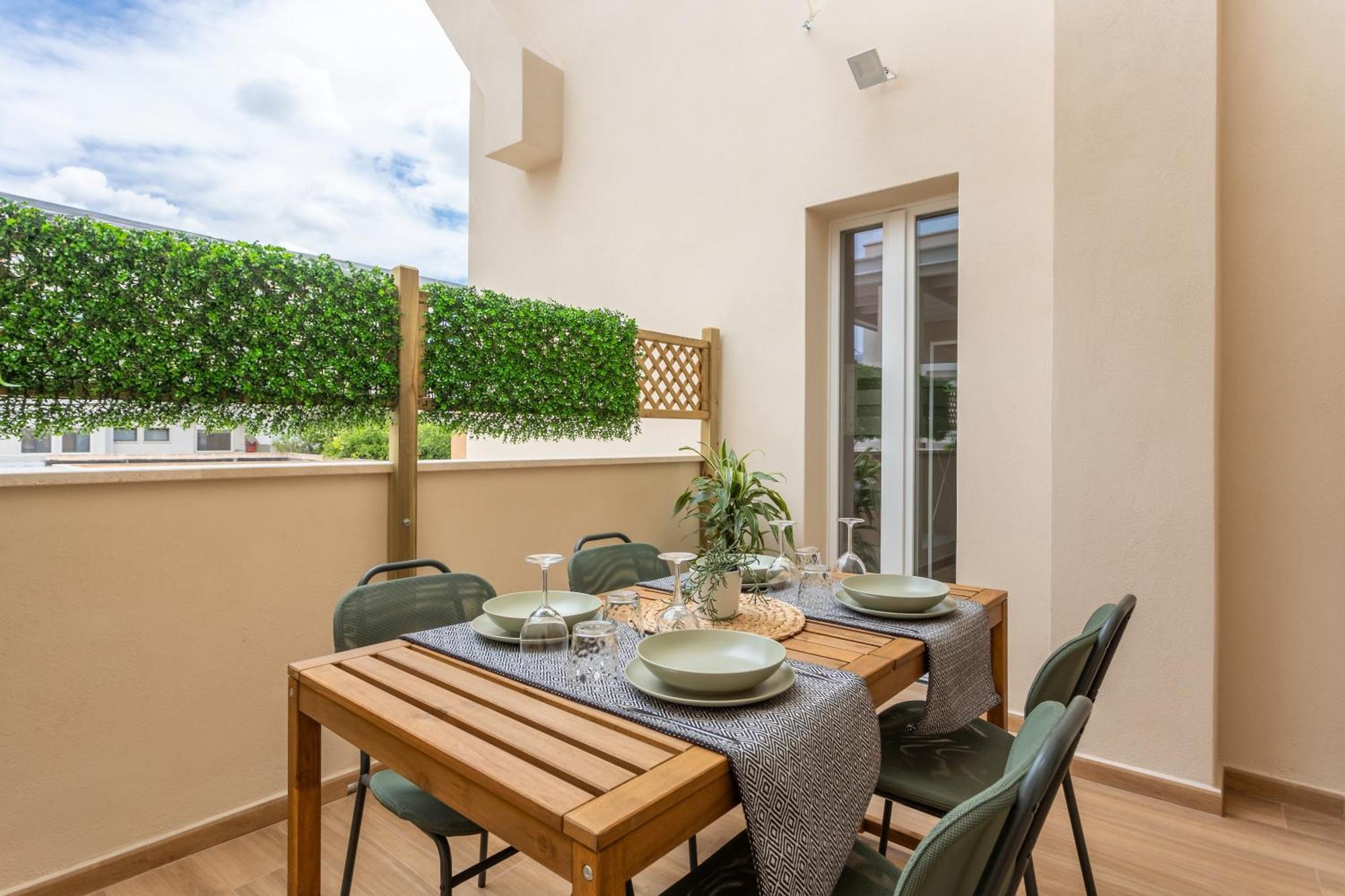 Quartu SantʼElena Domus Laetitiae Rooms & Apartments מראה חיצוני תמונה