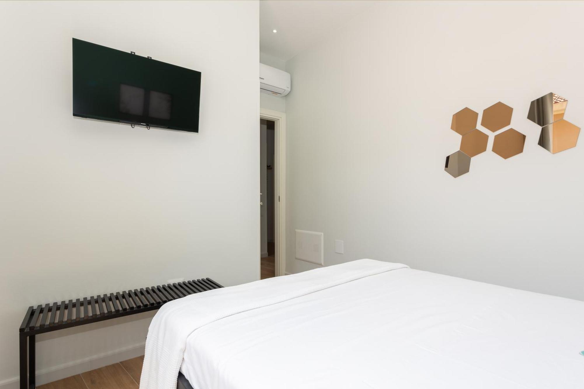 Quartu SantʼElena Domus Laetitiae Rooms & Apartments מראה חיצוני תמונה